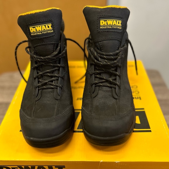 DeWalt Steel toe Boots - Picture 1 of 5